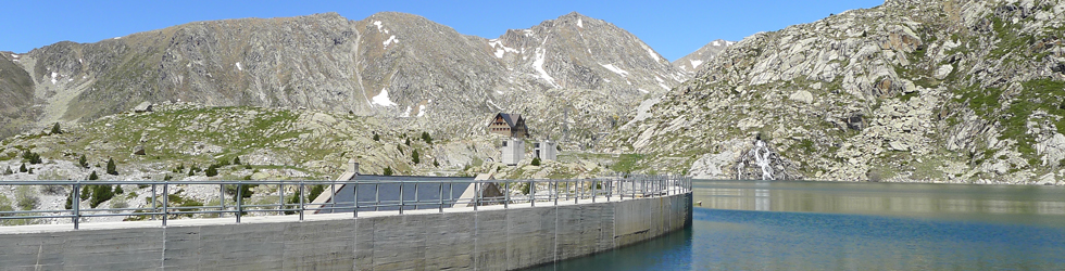 Estany Gento pel camí de la canal de Pigolo