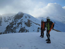 Des de la sortida del corredor mirant cap al pic de Cambra d´Ase (2.750m).