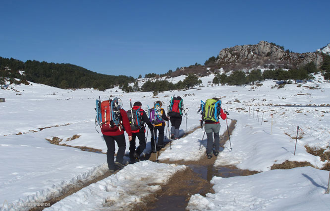 Gallina Pelada (2.317m) per Peguera 1 