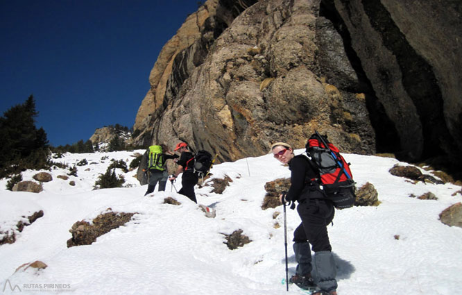 Gallina Pelada (2.317m) per Peguera 1 