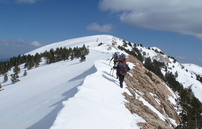 Gallina Pelada (2.317m) per Peguera 1 