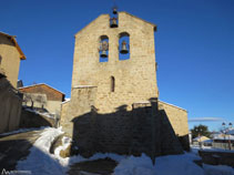 Mirada enrere cap a la bonica església de Saint Jean de Dorres.