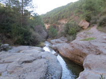 Les aigües del barranc de Sant Pere.