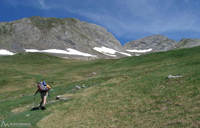 Mont Valier (2.838m) i pic de la Pala Clavera (2.721m) 1 