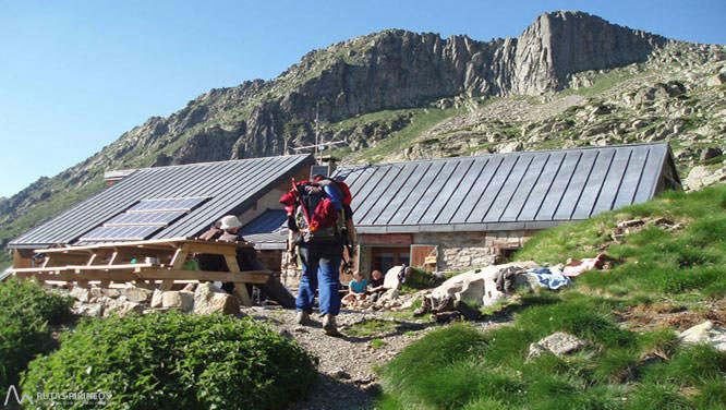 Mont Valier (2.838m) i pic de la Pala Clavera (2.721m) 1 