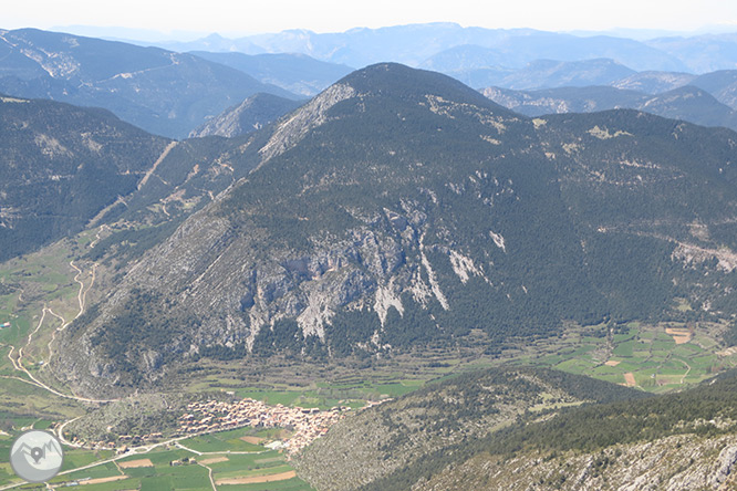 Pedraforca (2.506m) pel coll del Verdet i l