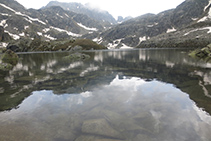 Estany Negre de Juclar.