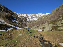 Pujant per la vall de Siscar.