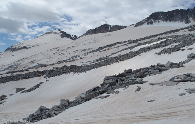 Maladeta Oriental (3.308m) i pic Abadías (3.271m) per la Renclusa 2 